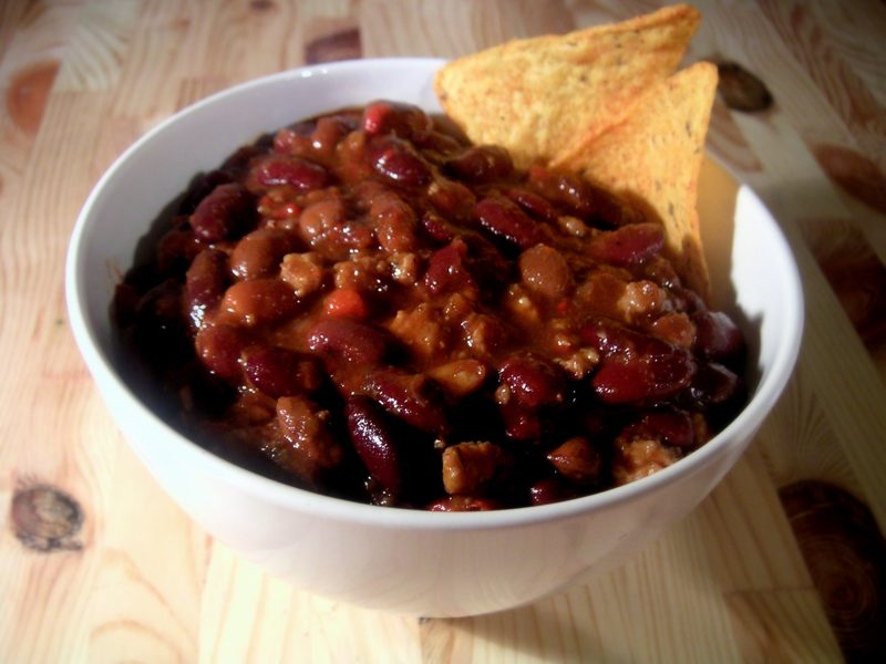 Chili Mexicano com Carne Moída, Feijão Vermelho e Pimenta