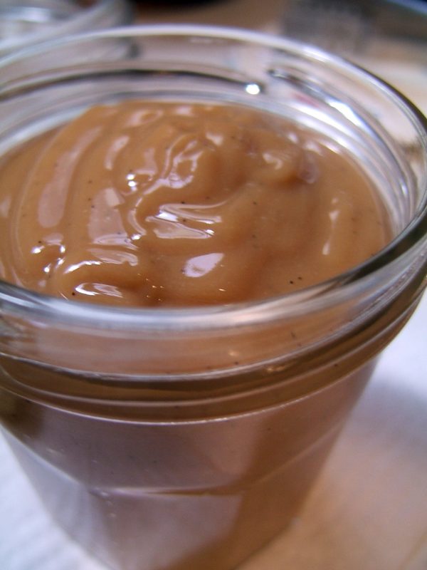 Palha Italiana Cremosa de Brigadeiro com Biscoito Maizena