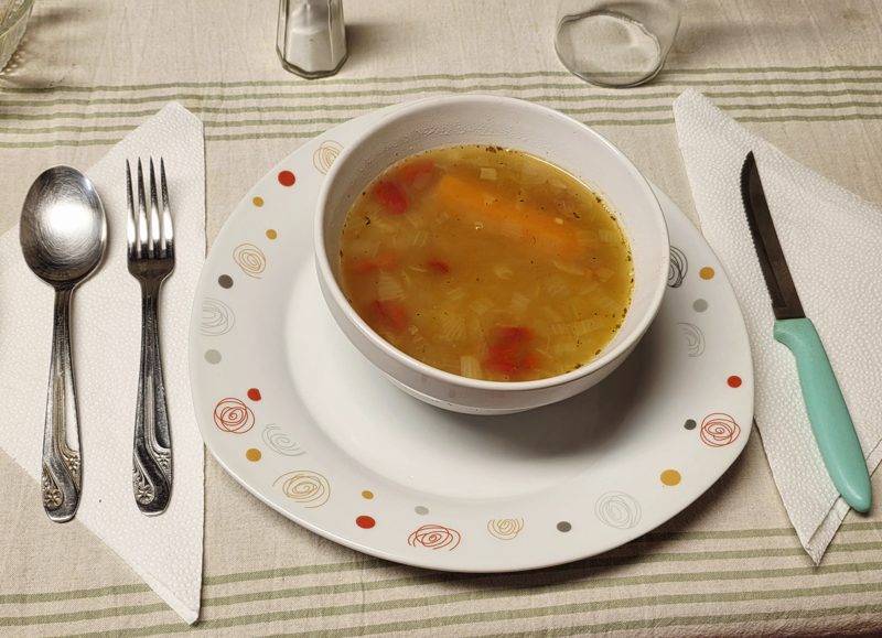 Sopa de Legumes da Infância com Carne Bovina e Macarrão Padre Nosso